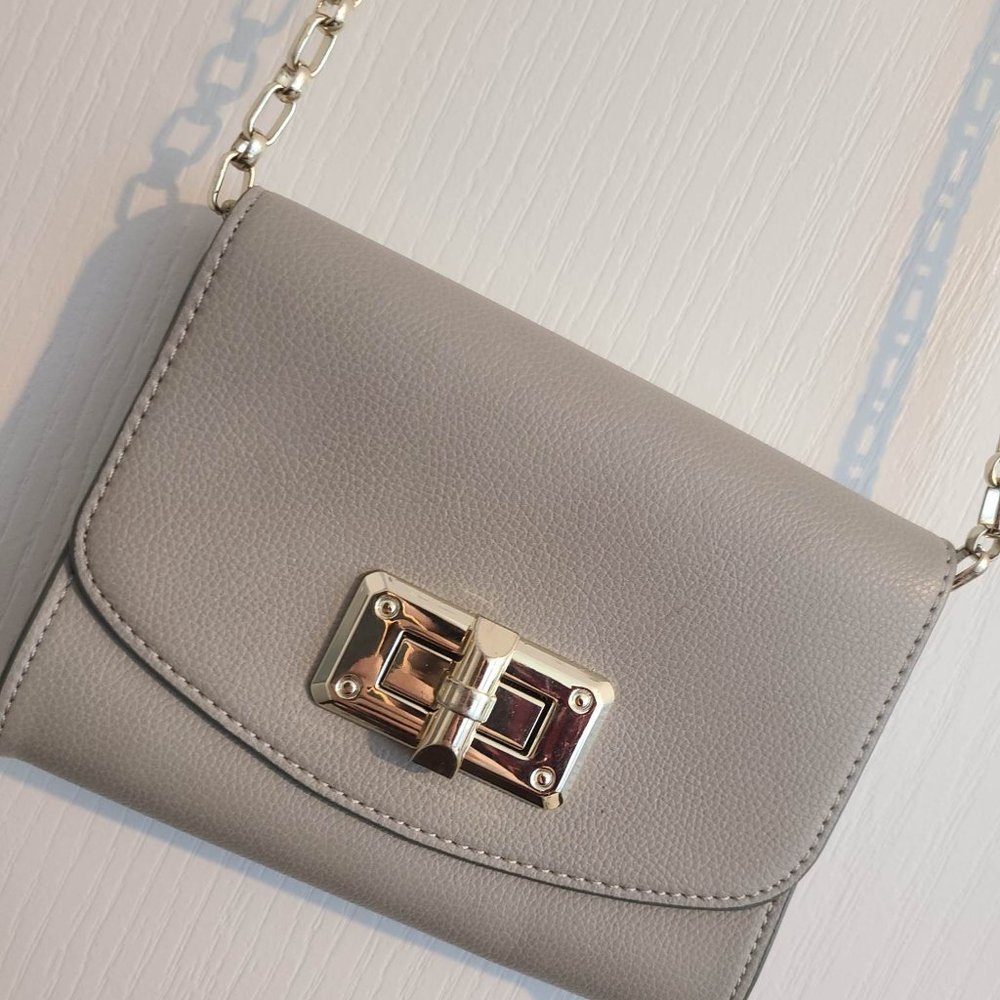 Small grey purse